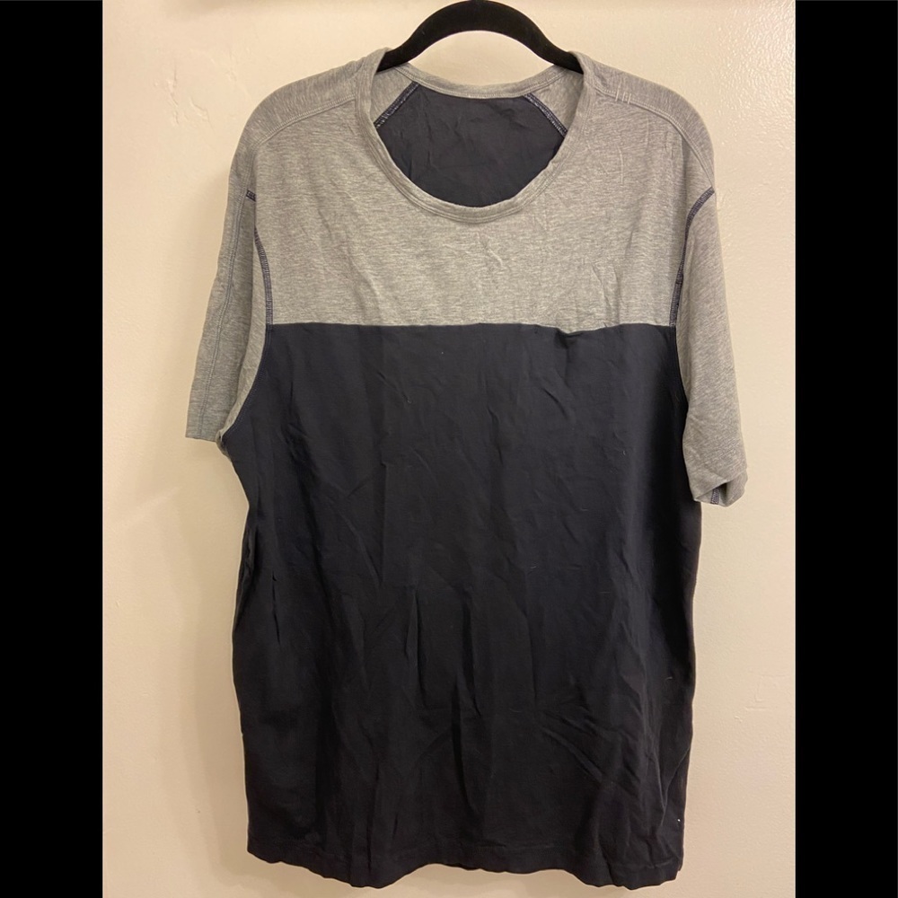 Lululemon Color Block Gray & Navy Pocket Tee XL